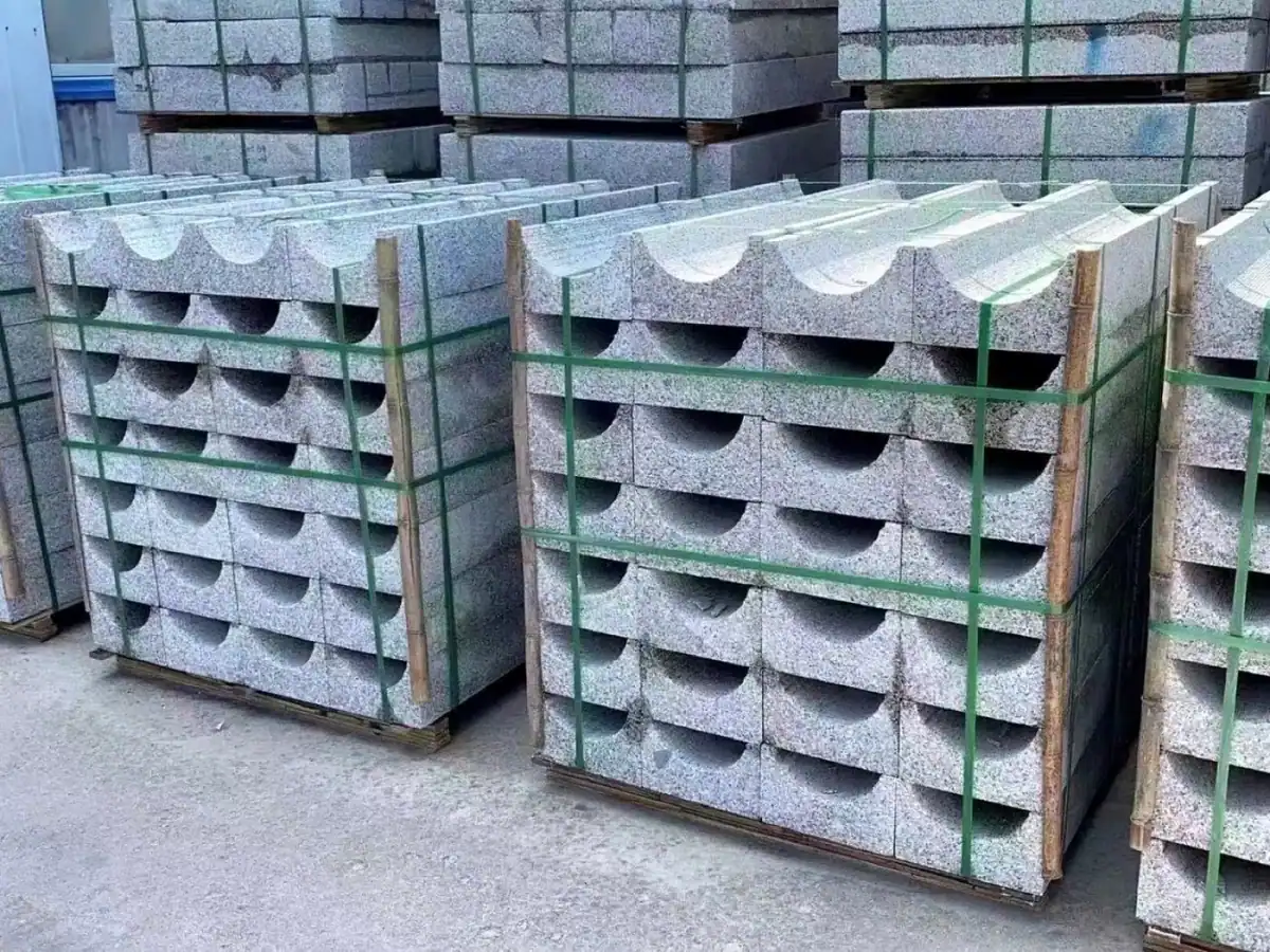 Granite Kerbstone — image reference 3