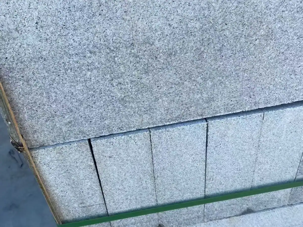 Granite Kerbstone — image reference 6