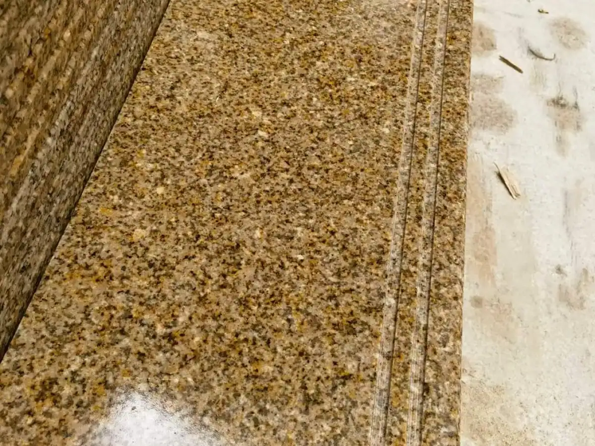 Yellow Granite for Engineering Projects — image reference 2